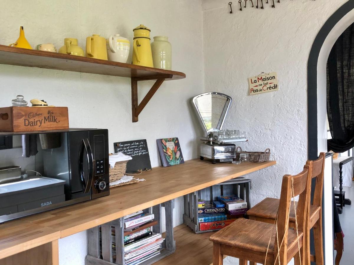 Bed and Breakfast Le Grenier Du Jardin Pontorson Exterior foto