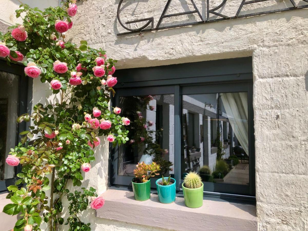 Bed and Breakfast Le Grenier Du Jardin Pontorson Exterior foto